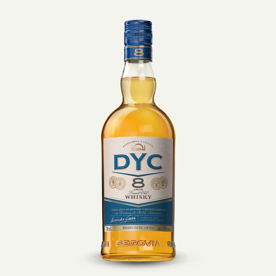 WHISKY DYC 8 BOTELLA 70CL